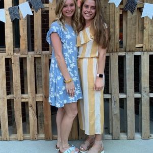 AE Yellow one shoulder Jumpsuit